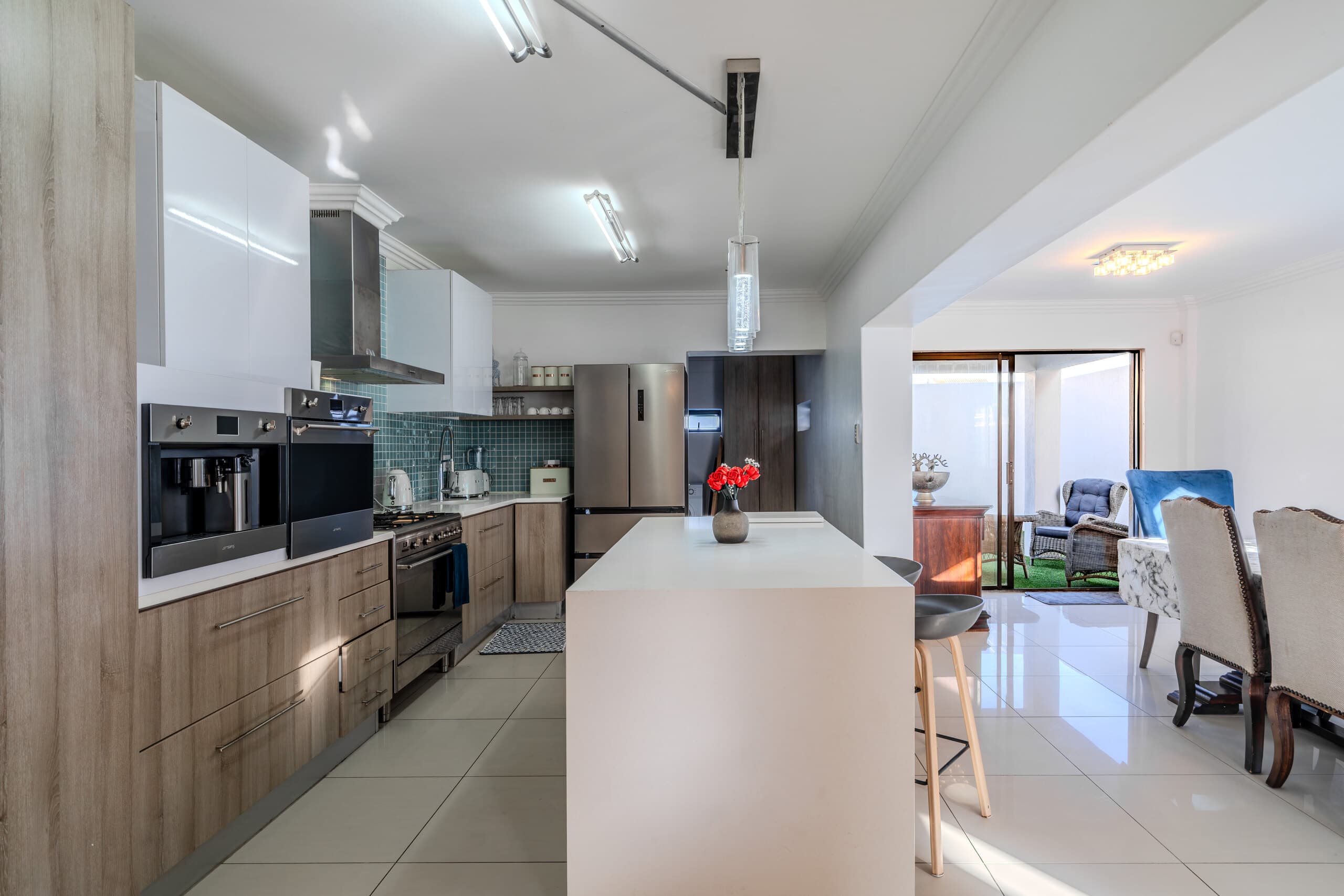 Dining area adjoining the kitchen